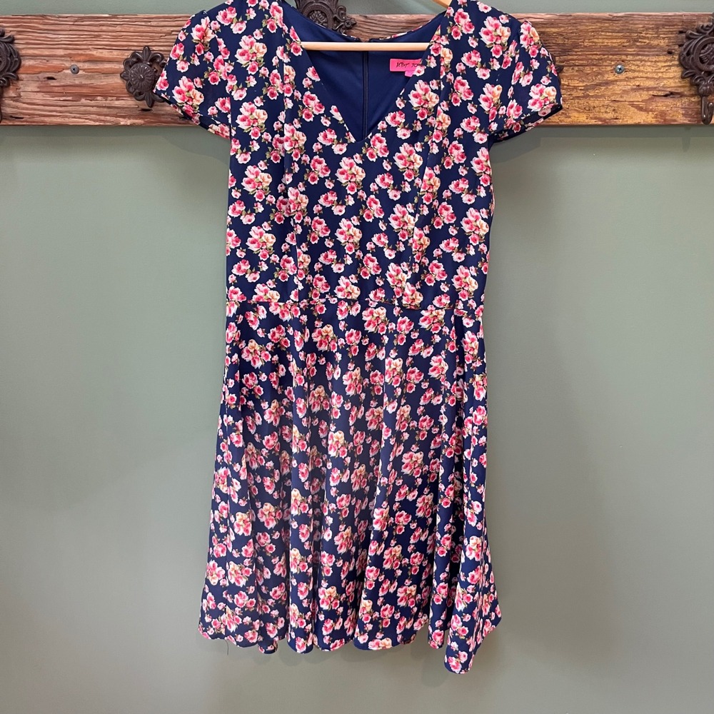 Betsey Johnson Navy Pink Floral Rose Fit and Flare Skater Dress Size 6 4K051